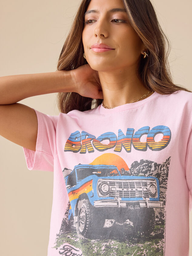 Retro Bronco Tee Detail 2 - TULLABEE