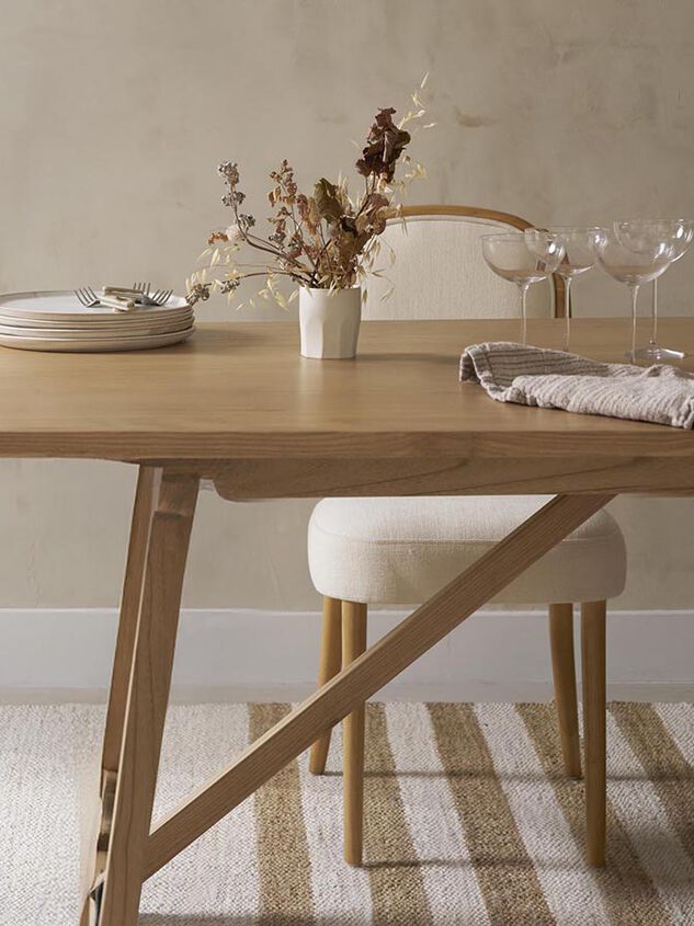 Rose Wood Rectangular Dining Table Detail 2 - TULLABEE