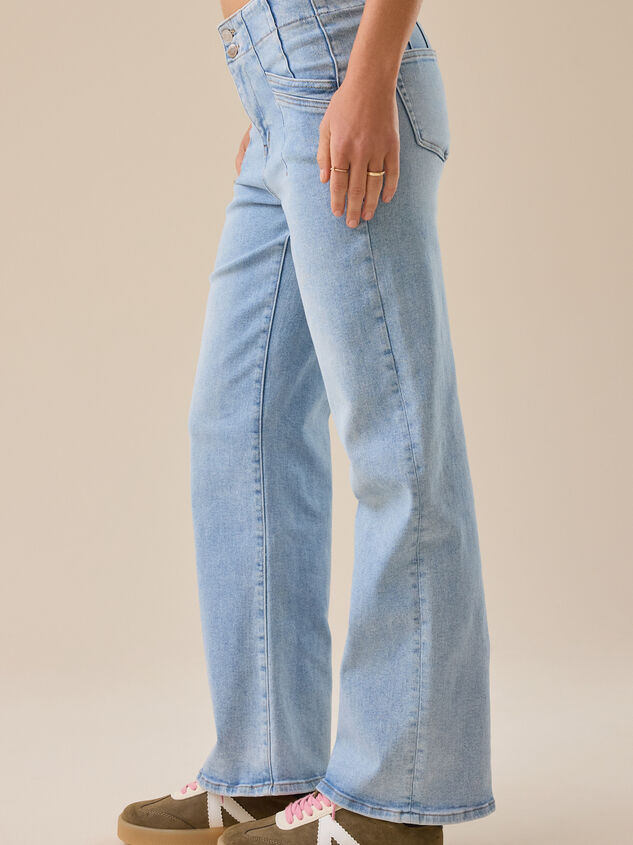 Tyla Wide Leg Jeans Detail 3 - TULLABEE