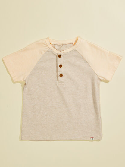 Kurt Block Henley Shirt by Me + Henry - TULLABEE