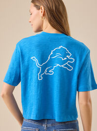 Detroit Lions Graphic Tee Detail 2 - TULLABEE