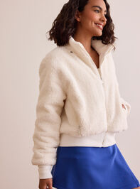 Peak Sherpa Zip Up Detail 7 - TULLABEE