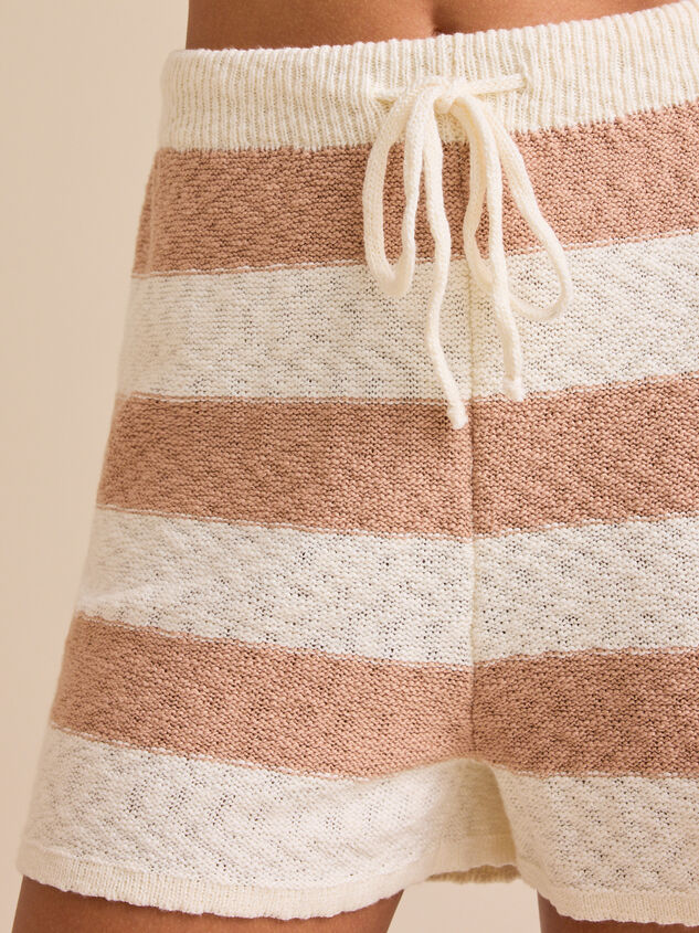 Kendall Striped Shorts Detail 3 - TULLABEE