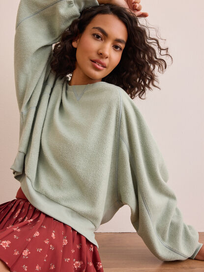 Power Play Fleece Pullover - TULLABEE