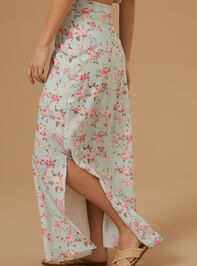 Amira Floral Midi Skirt Detail 3 - TULLABEE