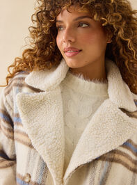 Maple Sherpa Jacket Detail 3 - TULLABEE