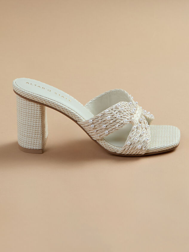 Tiara Pearl Heels Detail 3 - TULLABEE