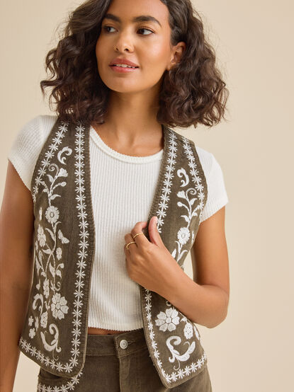 Willow Corduroy Embroidered Vest - TULLABEE
