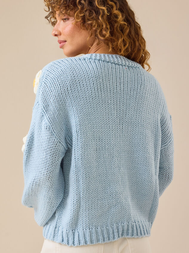 Daisie 3D Floral Cardigan Detail 4 - TULLABEE