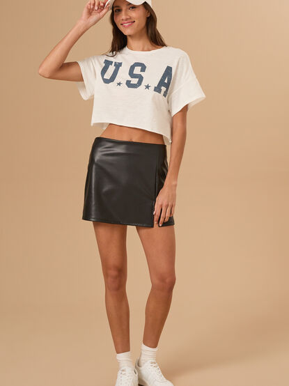 USA Cropped Graphic Tee - TULLABEE