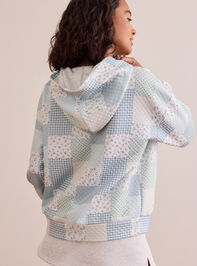 Comfort Patchwork Quilted Hoodie Detail 4 - TULLABEE