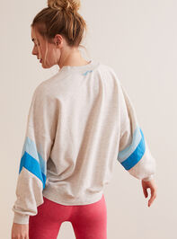 Show Stopper Sweatshirt Detail 4 - TULLABEE
