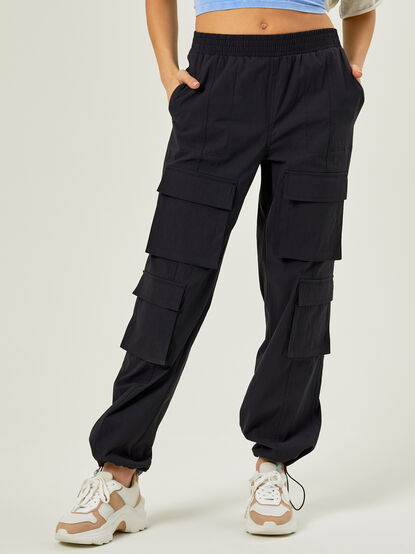 Pave The Way Cargo Pants - TULLABEE