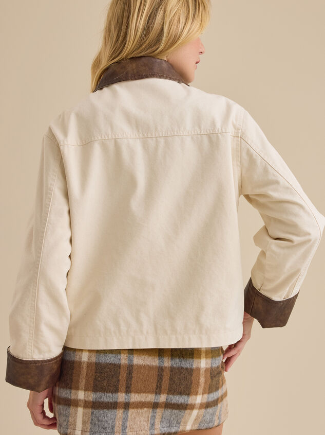 Enola Barn Jacket Detail 5 - TULLABEE