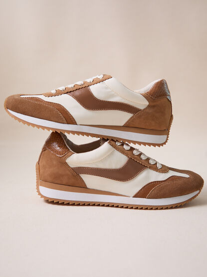 Heritage Sneaker - TULLABEE