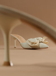 Margot Kitten Heels by Matisse Detail 2 - TULLABEE