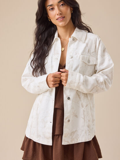 Suzie Camo Jacket - TULLABEE