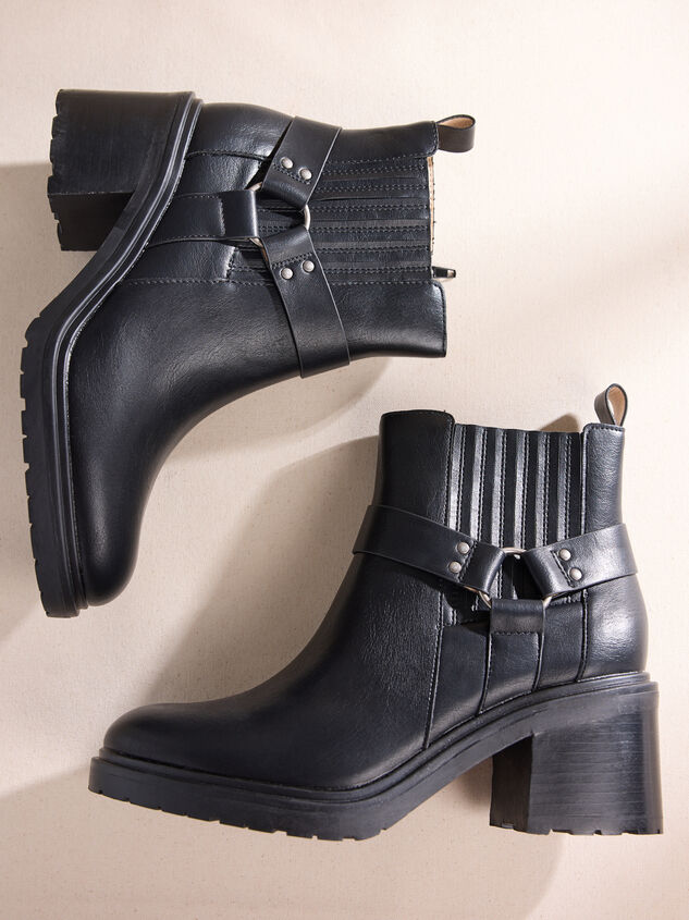 Jayden Booties Detail 4 - TULLABEE