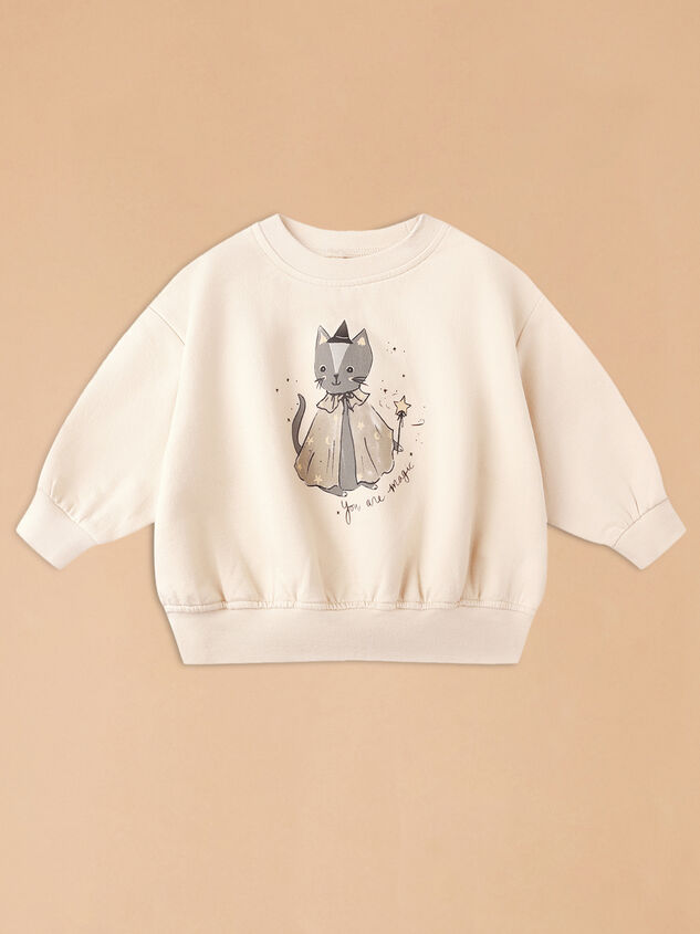 Magic Cat Graphic Sweatshirt by Quincy Mae - TULLABEE