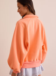 Peak Balloon Sleeve Pullover Detail 4 - TULLABEE