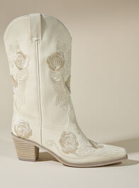 Cali Western Boots Detail 2 - TULLABEE
