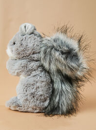 Swiftie Squirrel Plush Detail 3 - TULLABEE