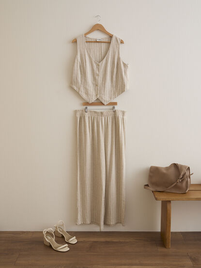 Brayden Stripe Linen Top - TULLABEE