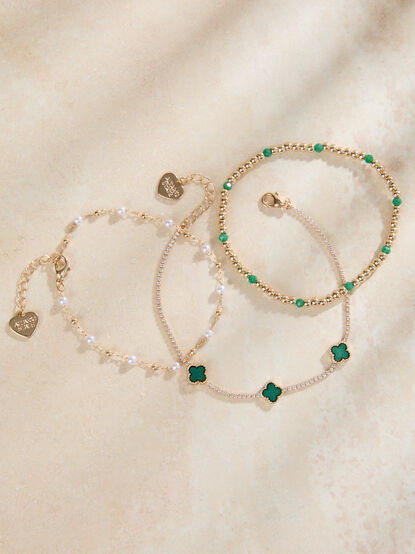 Dainty Clover Bracelet Set - TULLABEE