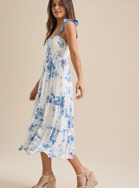 Kaden Maxi Dress Detail 3 - TULLABEE