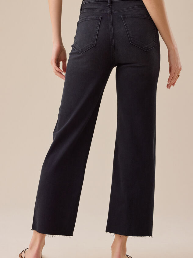 Kori Straight Leg Jeans Detail 4 - TULLABEE