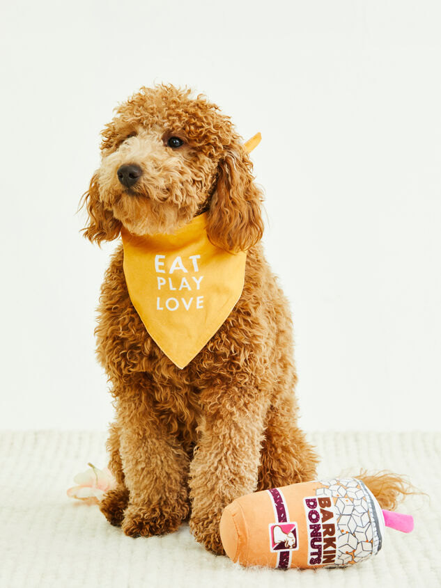 Bear & Ollie's Barkin Donuts Dog Toy Detail 2 - TULLABEE