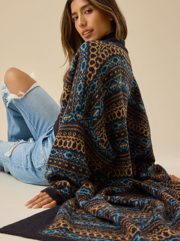 Nina Fair Isle Duster Detail 2 - TULLABEE
