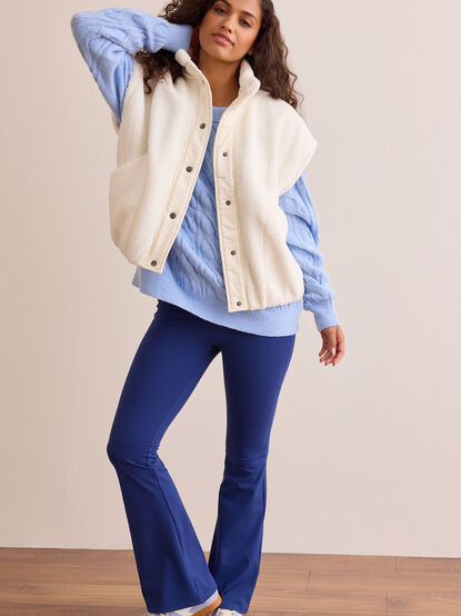 Summit Sherpa Button Vest - TULLABEE