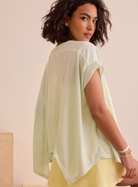 Momentum Oversized Tee Detail 2 - TULLABEE