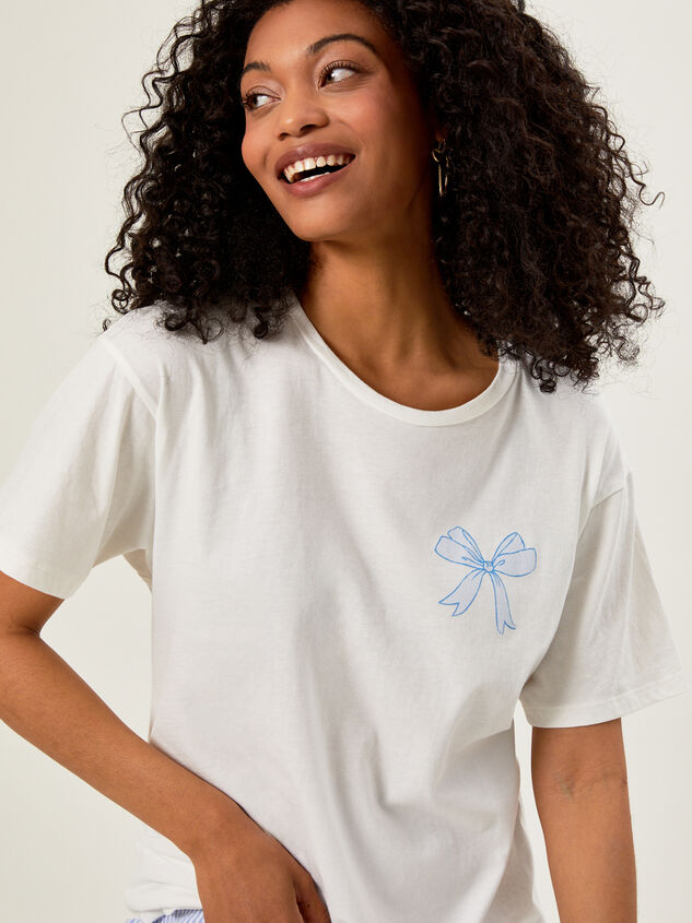 Blue Bow Graphic Tee Detail 2 - TULLABEE