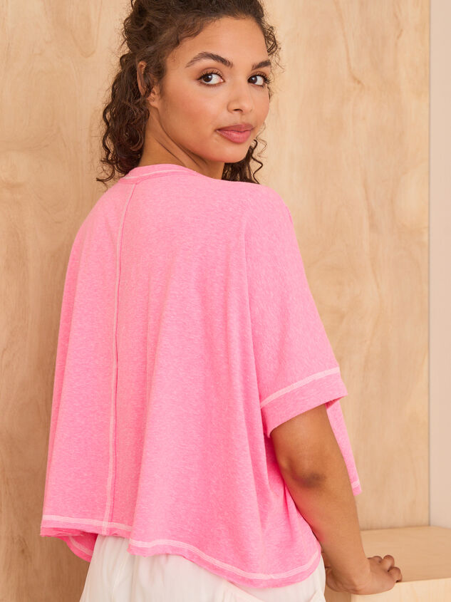 Work It Out Boxy Tee Detail 4 - TULLABEE