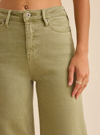 Audrey Crop Straight Jean Detail 3 - TULLABEE