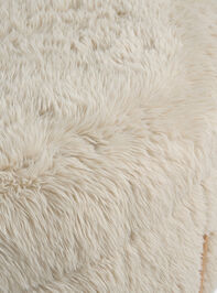 Millie Upholstered Coffee Table/Ottoman Detail 6 - TULLABEE