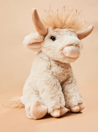 Laddie Highland Cow Plush Detail 2 - TULLABEE