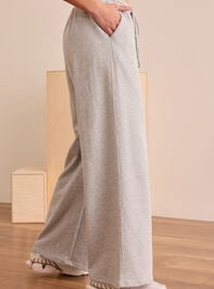 Soft Motion Wide Leg Pants Detail 4 - TULLABEE