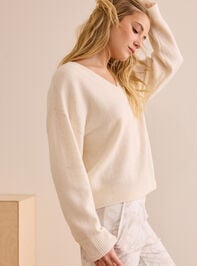 Cozy Stillness Pullover Detail 4 - TULLABEE