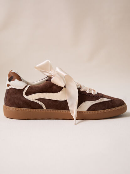 Notice Sneakers By Dolce Vita - TULLABEE
