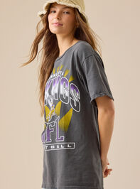 Vikings Oversized Tee Detail 4 - TULLABEE