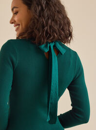 Carolyn Sweater Mini Dress Detail 6 - TULLABEE