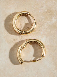 Arabella Earrings Detail 2 - TULLABEE