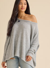 Liddy Oversized Sweater Detail 2 - TULLABEE