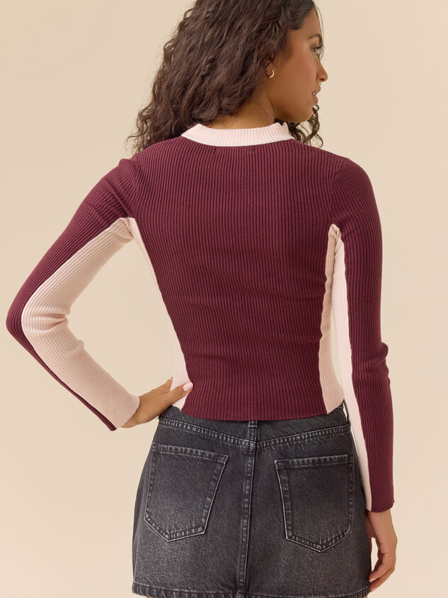 09 Zip Up Cardigan Sweater Detail 4 - TULLABEE