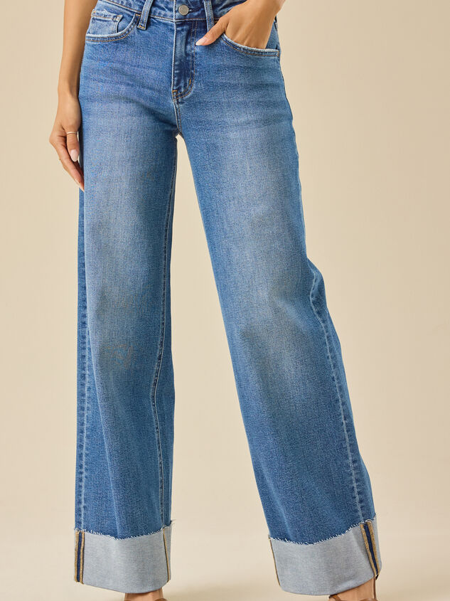 Mae High Rise Wide Leg Jeans Detail 3 - TULLABEE