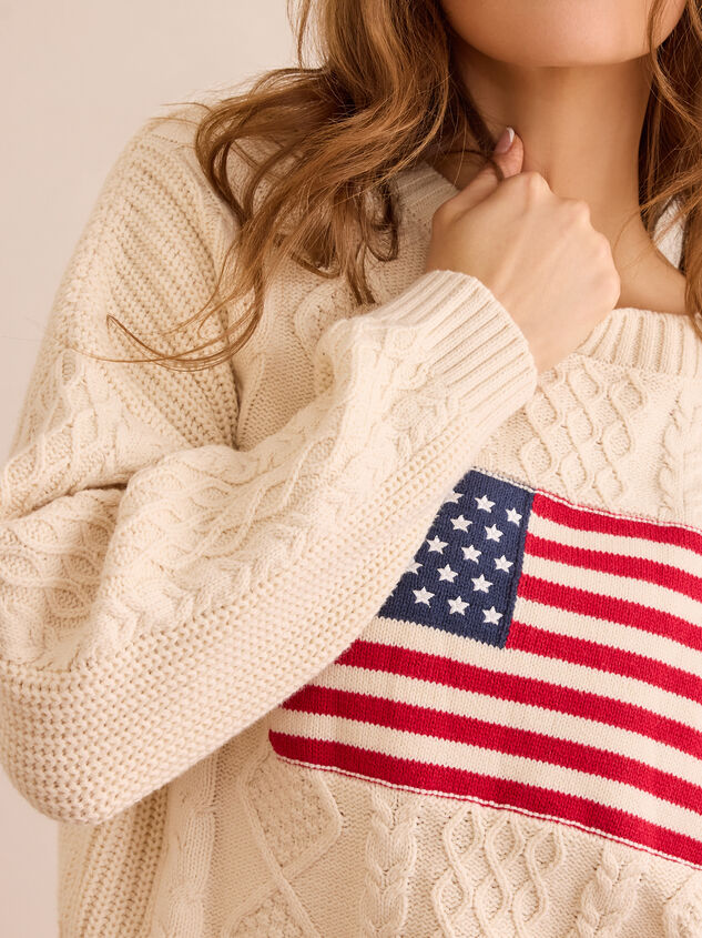 USA Flag Sweater Detail 3 - TULLABEE