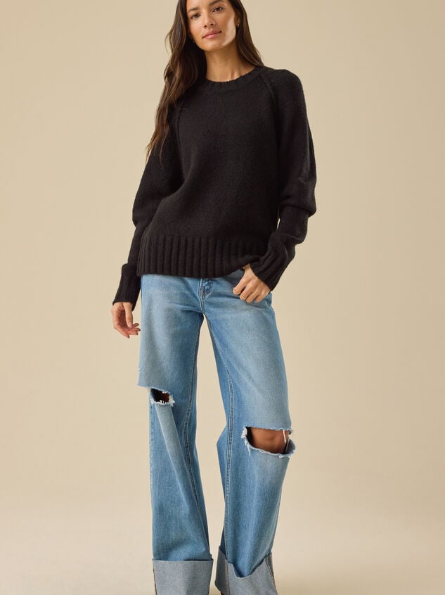 Laurel Raglan Sweater Detail 2 - TULLABEE